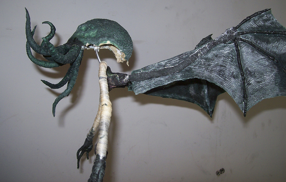 Crafting a Cthulhu stop-motion puppet. Via Propnomicon