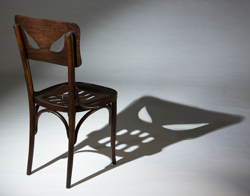 Monstrous chair by Yaara Derkel. Via Art of Darkness