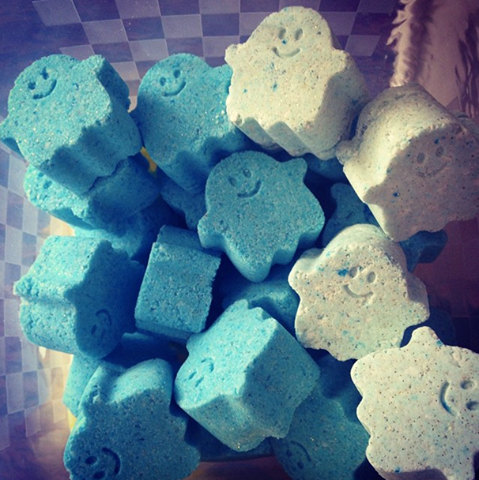 Funeral Parlor Ghost-Shaped Bath Bombs by Majick and Macabre. I totally bought some of these.