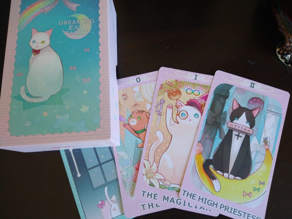 Tarot cards featuring kawaii cats
